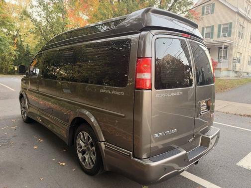 Inca Gold 2022 GMC Savana 2500 Work Van