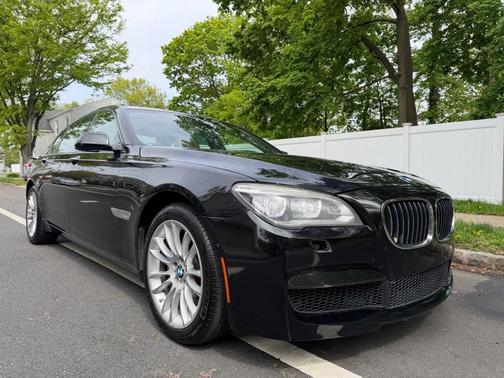Black Sapphire Metallic 2013 BMW 740 Li