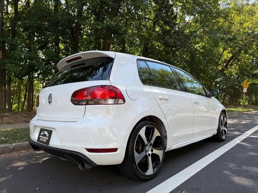 2011 Volkswagen GTI 4-Door