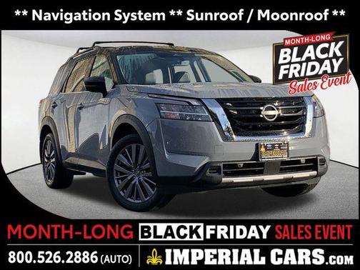 2023 Nissan Pathfinder SL 4WD