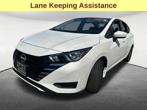 2024 Nissan Versa 1.6 SV