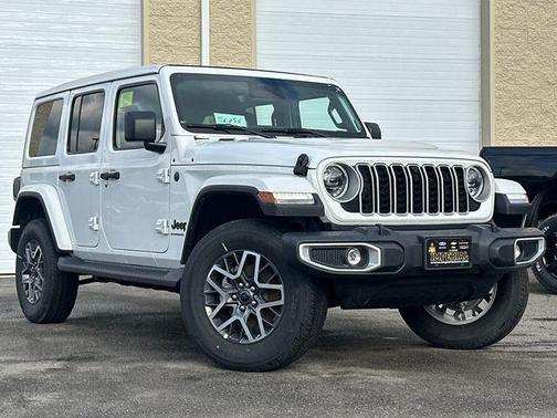 2026 Jeep Wrangler 4-Door Sahara 4x4