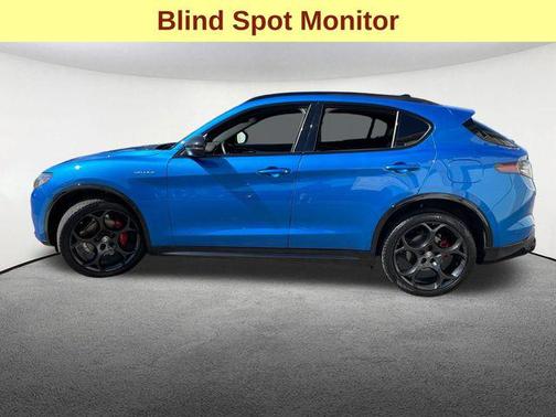 2024 Alfa Romeo Stelvio Veloce AWD