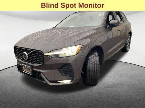 2025 Volvo XC60 B5 Plus