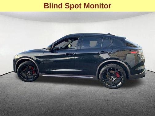 2024 Alfa Romeo Stelvio Ti