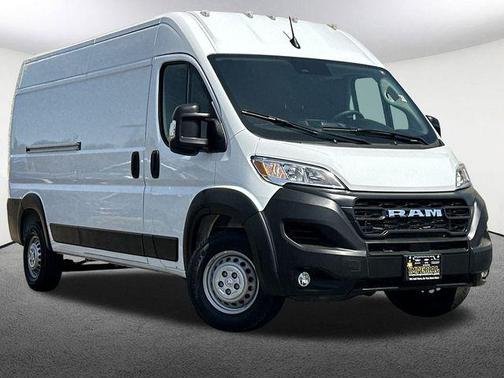 2025 RAM ProMaster 2500 Tradesman