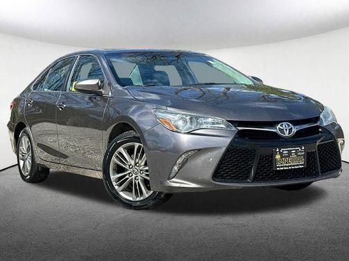 Predawn Gray Mica 2015 Toyota Camry SE