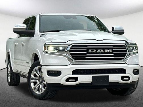 Ivory White Tri-Coat Pearlcoat 2024 RAM 1500 Longhorn