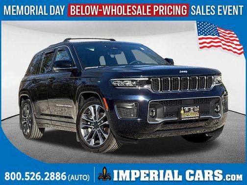 Midnight Sky 2024 Jeep Grand Cherokee Overland