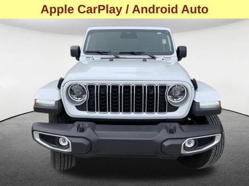 bright white clearcoat 2026 Jeep Wrangler 4-Door Sahara 4x4