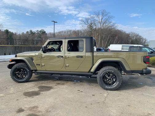41 2026 Jeep Gladiator Willys 4x4