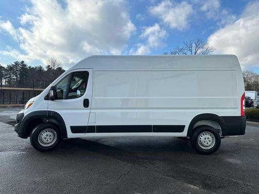 2026 RAM ProMaster 2500 Tradesman