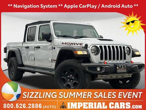 Silver Zynith Clearcoat 2022 Jeep Gladiator Mojave 4x4