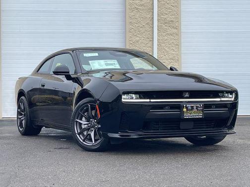 Diamond Black Crystal Pearlcoat 2026 Dodge Charger R/T Scat Pack
