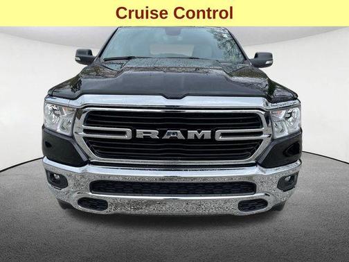 Diamond Black Crystal Pearlcoat 2021 RAM 1500 Big Horn/Lone Star