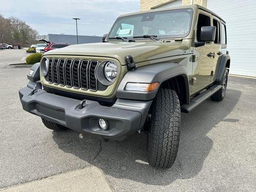 2025 Jeep Wrangler Sport S