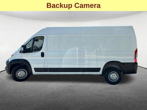 Bright White Clearcoat 2025 RAM ProMaster 2500 Tradesman
