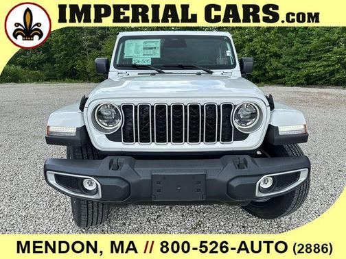Bright White Clearcoat 2026 Jeep Wrangler 4-Door Sahara 4x4