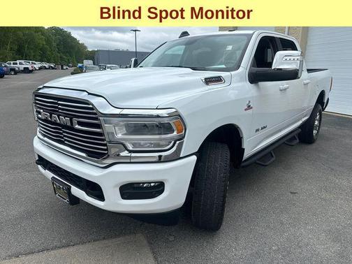 2024 RAM 2500 Laramie Crew Cab 4x4 6'4' Box