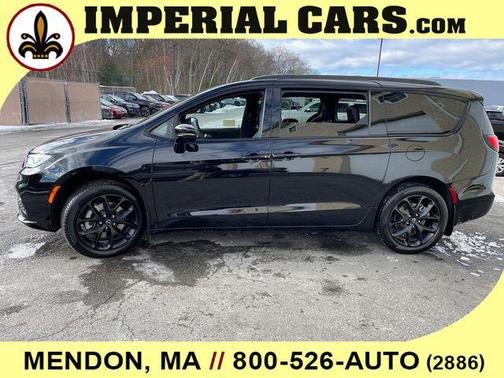 2026 Chrysler Pacifica L