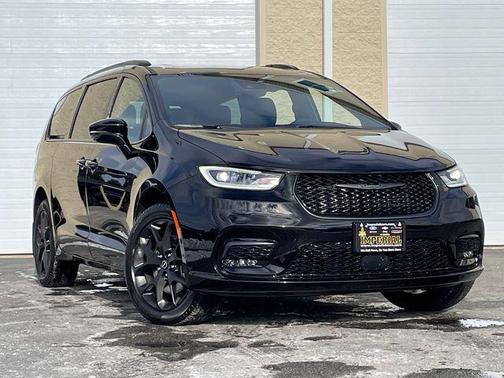 2026 Chrysler Pacifica L