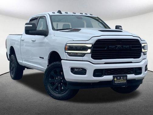 2024 RAM 2500 Laramie Crew Cab 4x4 6'4' Box