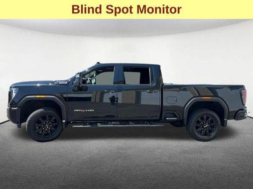 2024 GMC Sierra 2500 AT4