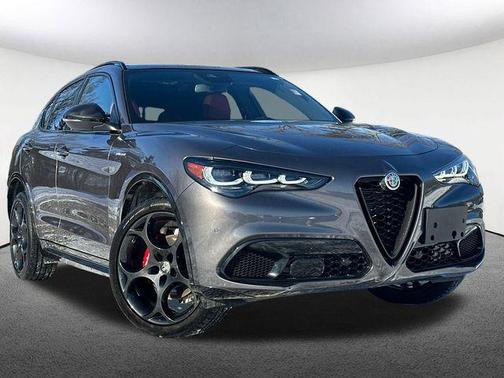 2024 Alfa Romeo Stelvio Veloce AWD