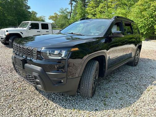 Diamond Black Crystal Pearlcoat 2026 Jeep Cherokee Limited