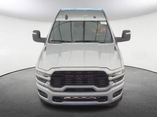 Silver Zynith 2026 RAM 2500 Big Horn Crew Cab 4x4 6'4' Box
