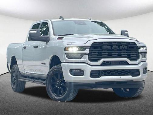Silver Zynith 2026 RAM 2500 Big Horn Crew Cab 4x4 6'4' Box
