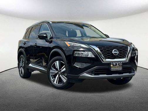 2022 Nissan Rogue SL