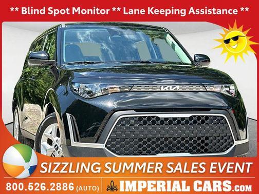 Fusion Black 2025 Kia Soul LX