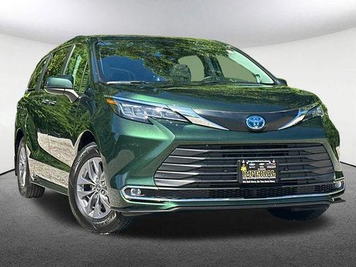 Cypress 2023 Toyota Sienna XLE