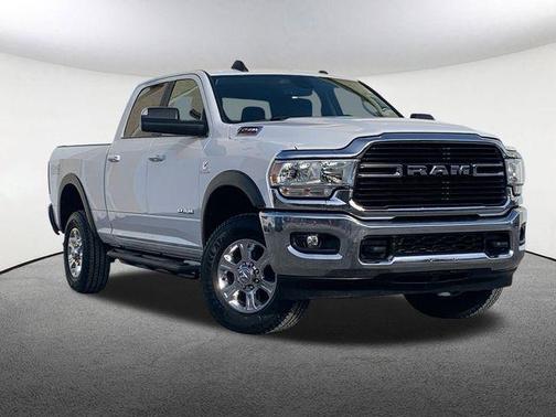 2019 RAM 2500 Big Horn Crew Cab 4x4 6'4' Box
