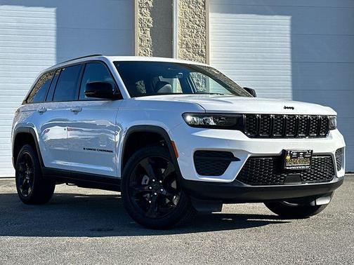 2025 Jeep Grand Cherokee Altitude