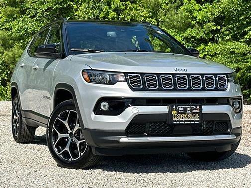 Silver Zynith Metallic Clearcoat 2026 Jeep Compass Limited