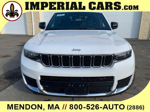 Bright White Clearcoat 2026 Jeep Grand Cherokee L Altitude