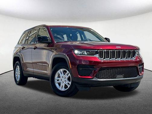 2023 Jeep Grand Cherokee Laredo