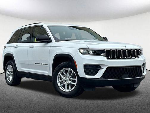 2023 Jeep Grand Cherokee Laredo