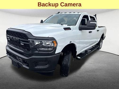 2023 RAM 2500 Tradesman Crew Cab 4x4 6'4' Box
