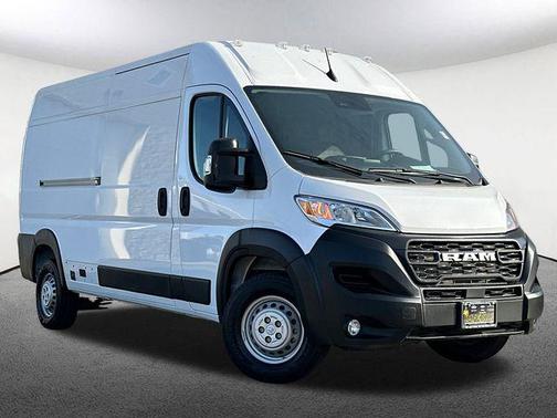 2025 RAM ProMaster 2500 Tradesman
