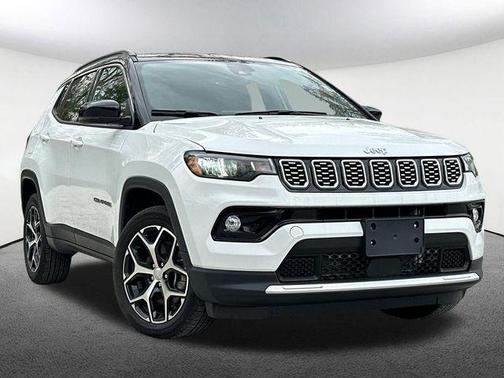 Bright White Clearcoat 2024 Jeep Compass Limited
