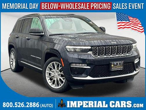 Midnight Sky 2024 Jeep Grand Cherokee Summit