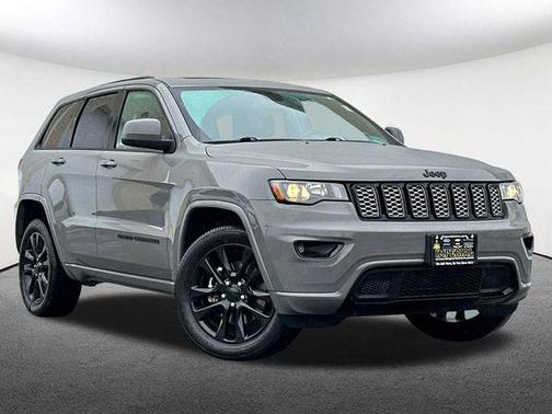 2021 Jeep Grand Cherokee Laredo