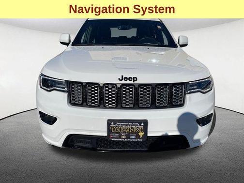 2022 Jeep Grand Cherokee Laredo