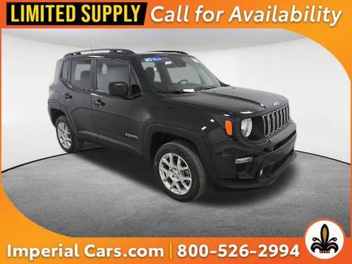 Black Clearcoat 2023 Jeep Renegade Latitude