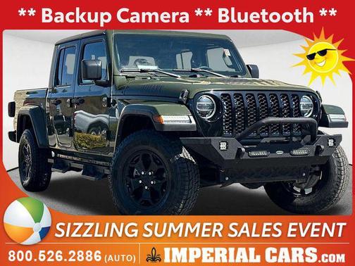 Sarge Green Clearcoat 2022 Jeep Gladiator Willys 4x4