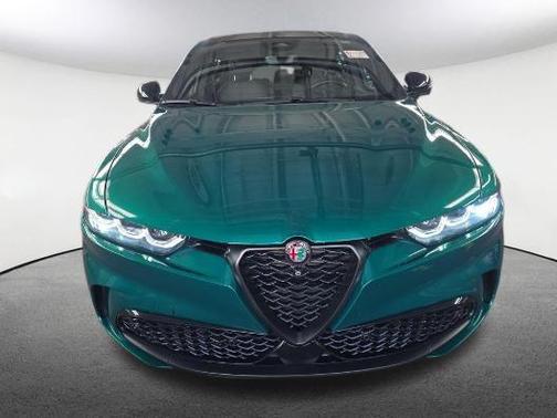 2025 Alfa Romeo Tonale Special Edition Tributo Italiano EAWD