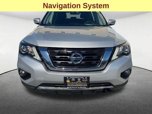 2019 Nissan Pathfinder SV